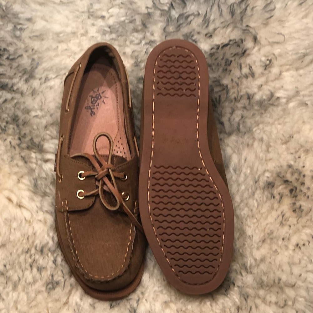 Dije California boat shoes size 9
